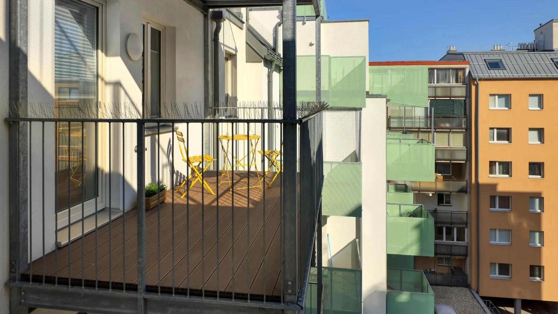 Jimmys Apartments Xxl Vienna 4*,  Austria