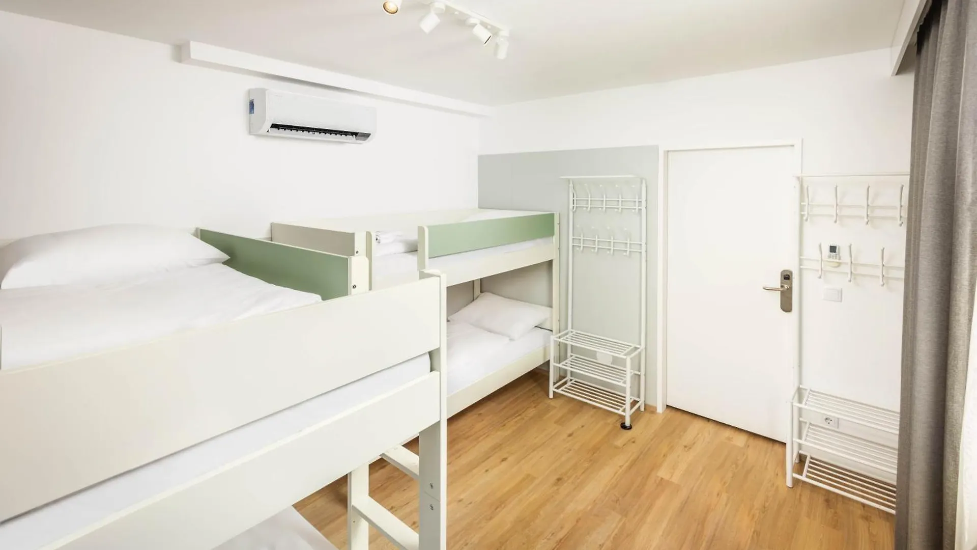 Hotel Jimmys Apartments Xxl Vienna