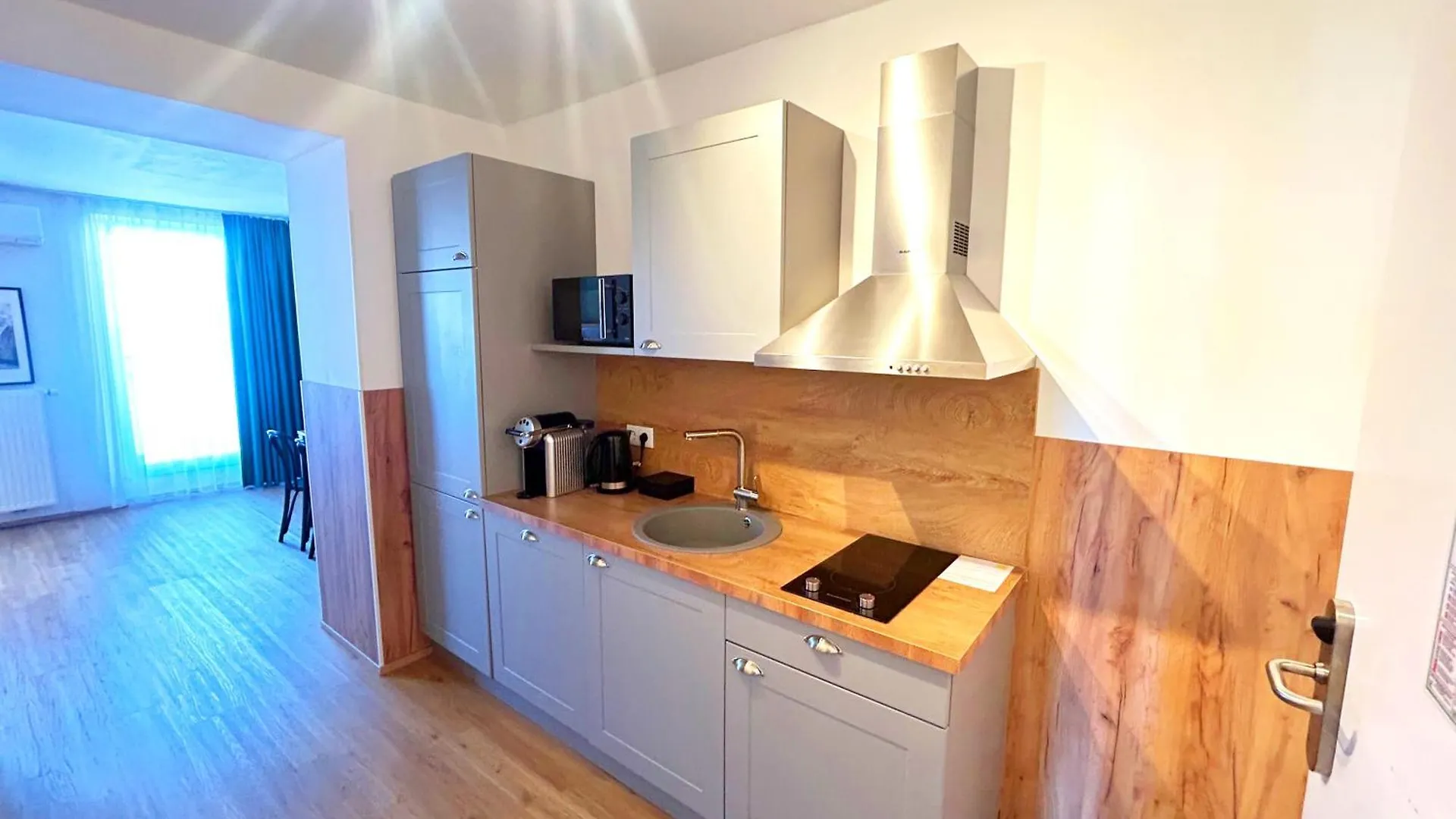 **** Hotel Jimmys Apartments Xxl Vienna Austria
