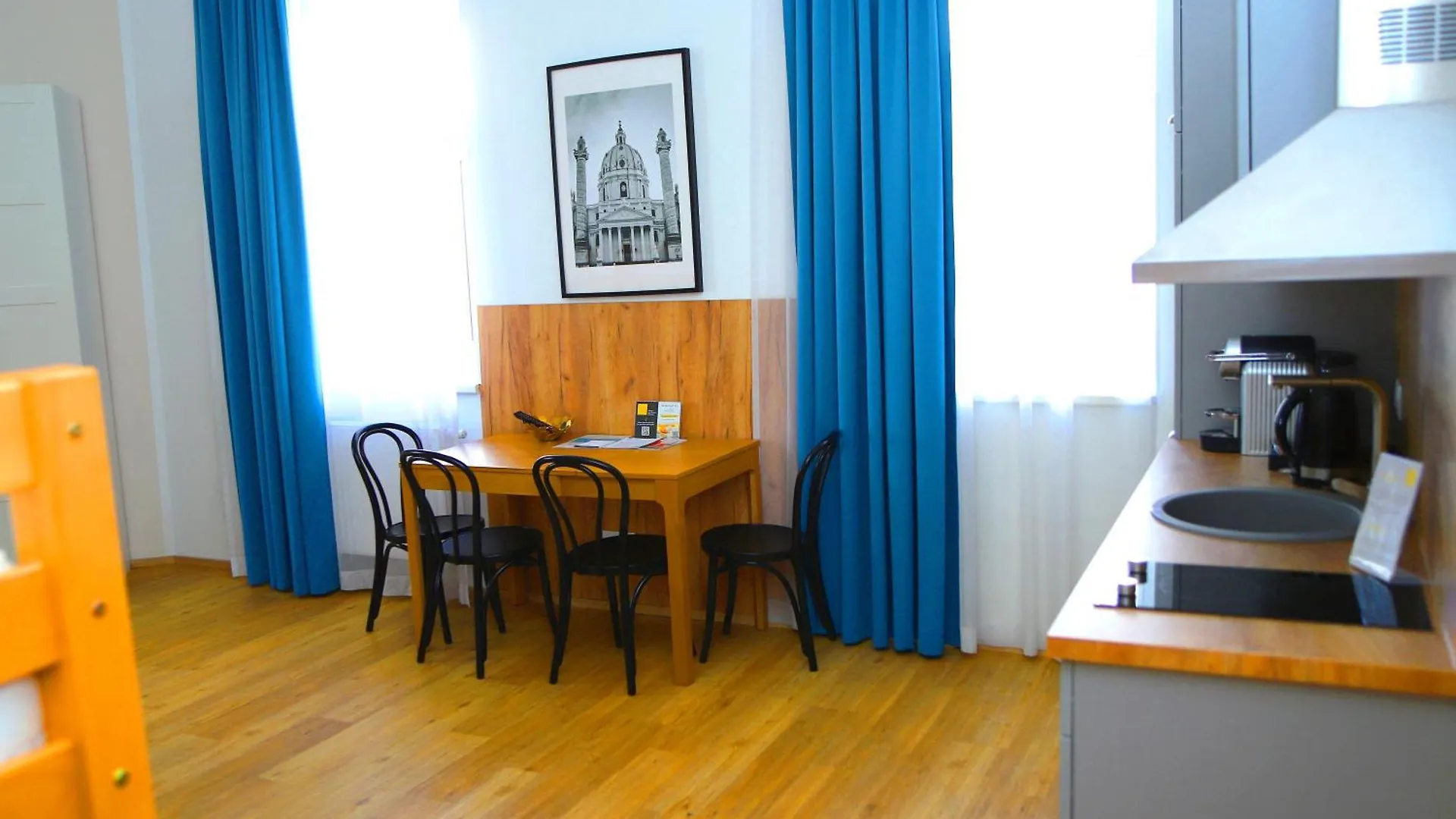 Hotel Jimmys Apartments Xxl Vienna