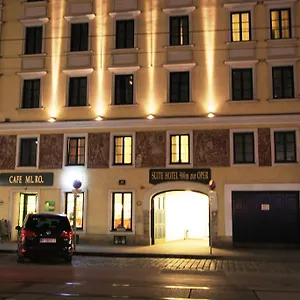 Hotel 900 M Zur Oper
