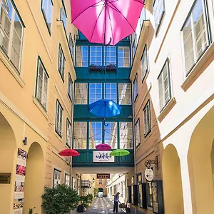 Hotel Mercure Grand Biedermeier